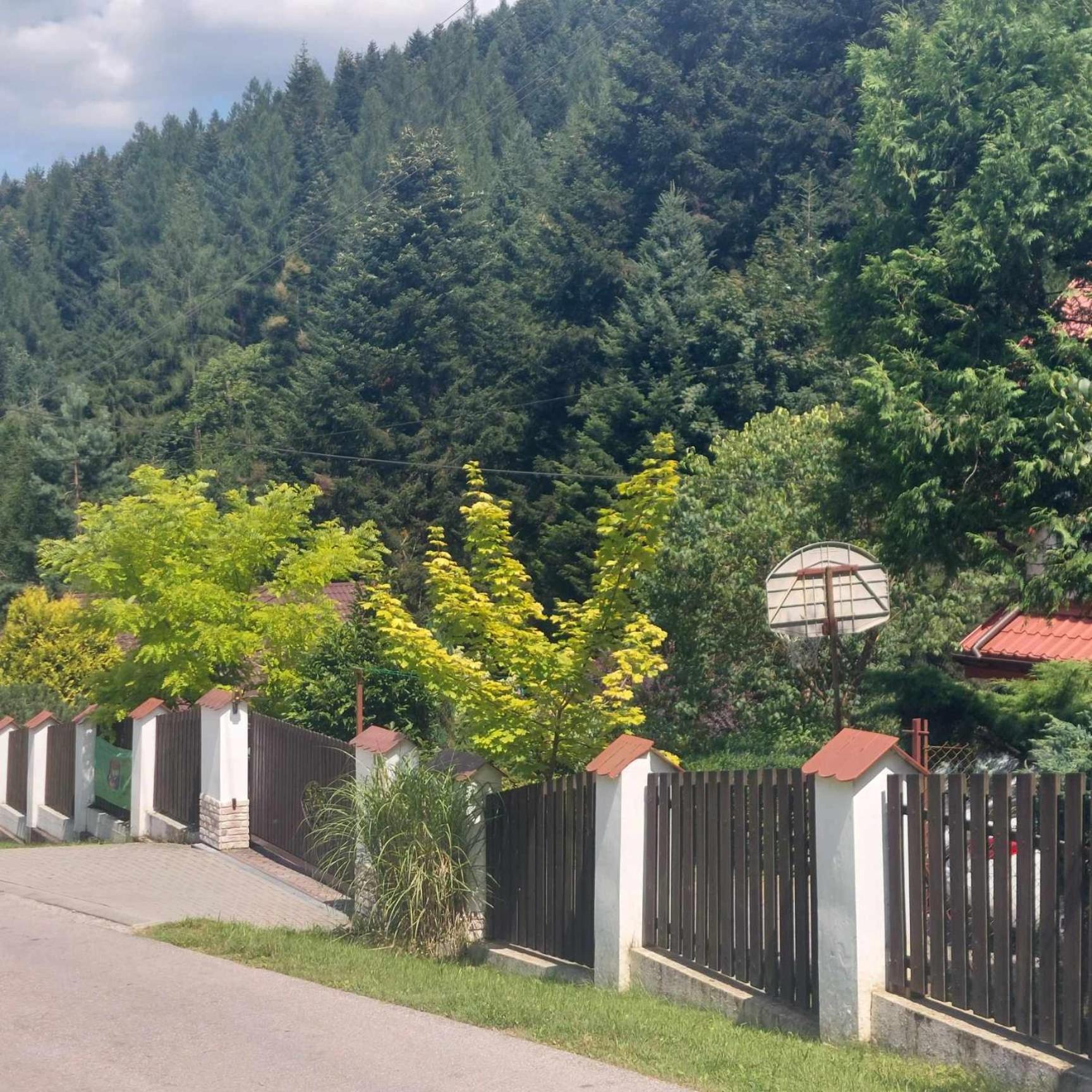 Beskidzka Apartments Sucha Beskidzka Exterior foto
